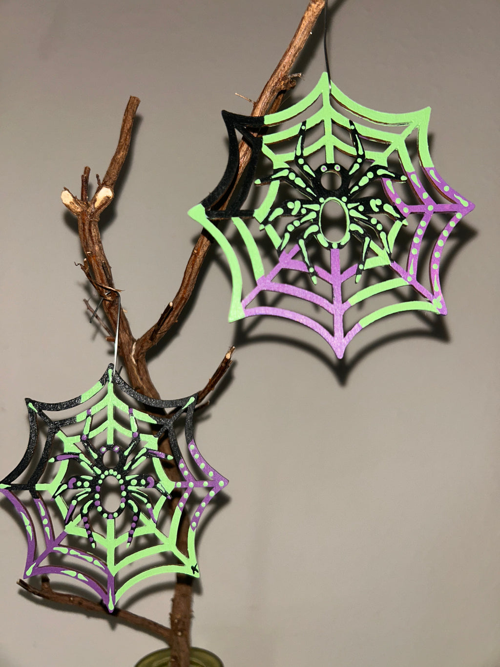 The Poison Ivy Web Duo - set of 2